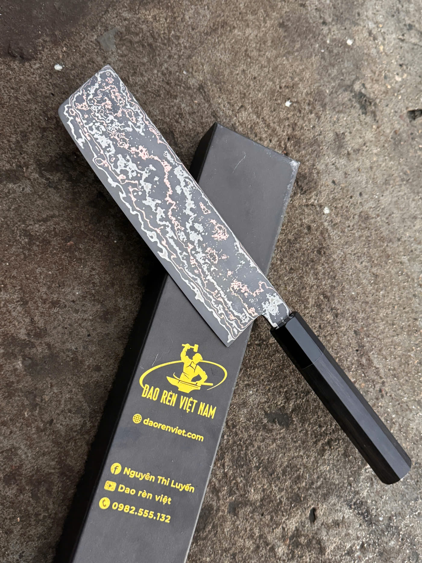 Bone cleaver