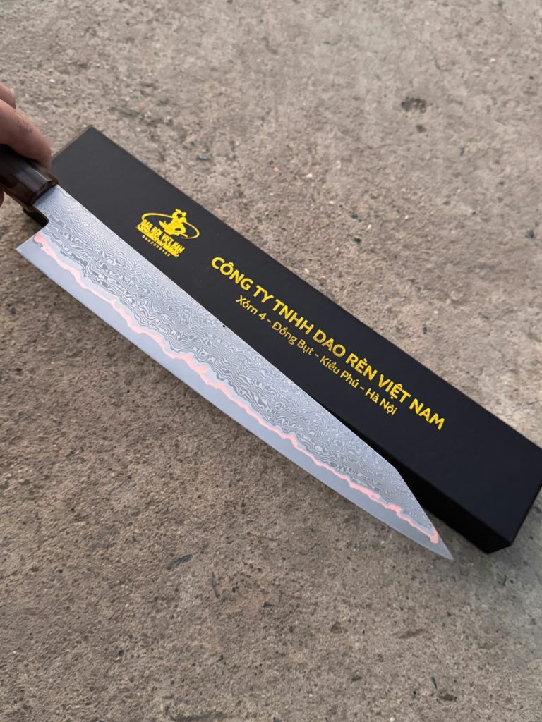 Dao Damascus rèn thủ công, hộp đen in logo Dao Rèn Việt (ảnh 25)